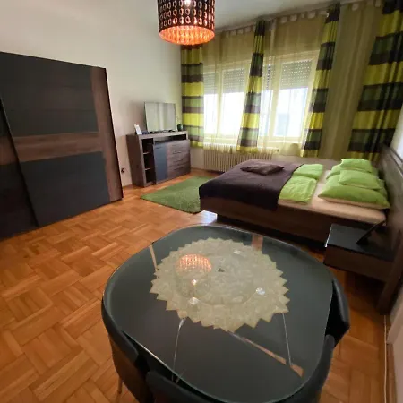 Apartment Promenade Near The Danube Budapest