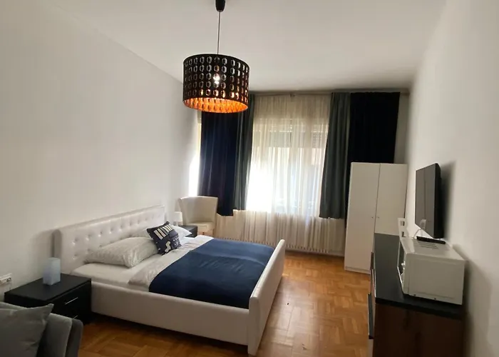 Appartement Promenade Near The Danube
